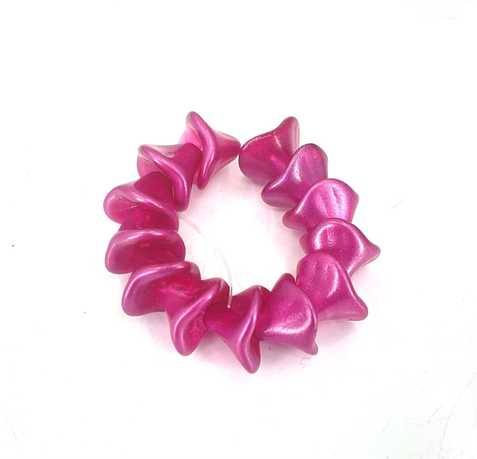 12 Czech Pressed Glass Three Petal Flower Beads Coated – Satin Magenta 12mm