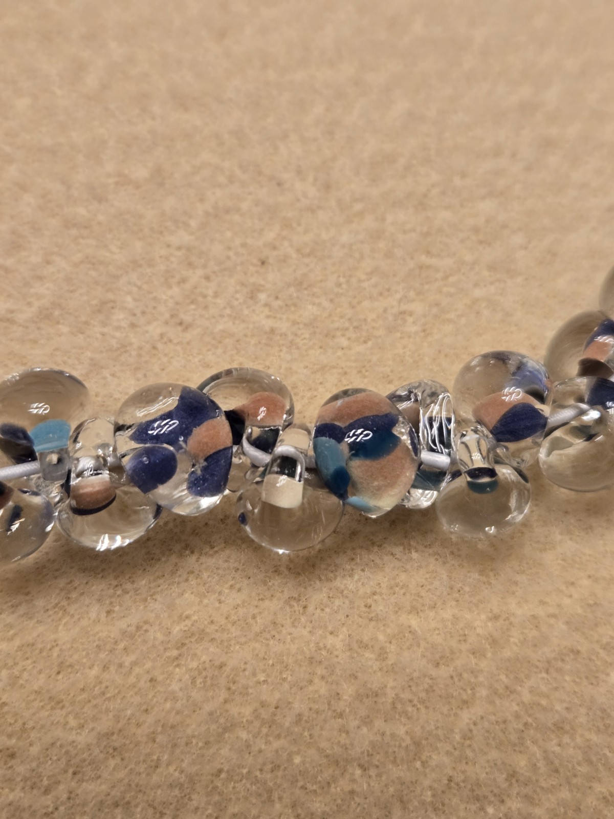 Unicorne Teardrop Glass Bead Strand, 9-10mm, Blue/Peach Multi, 23 Per Strand