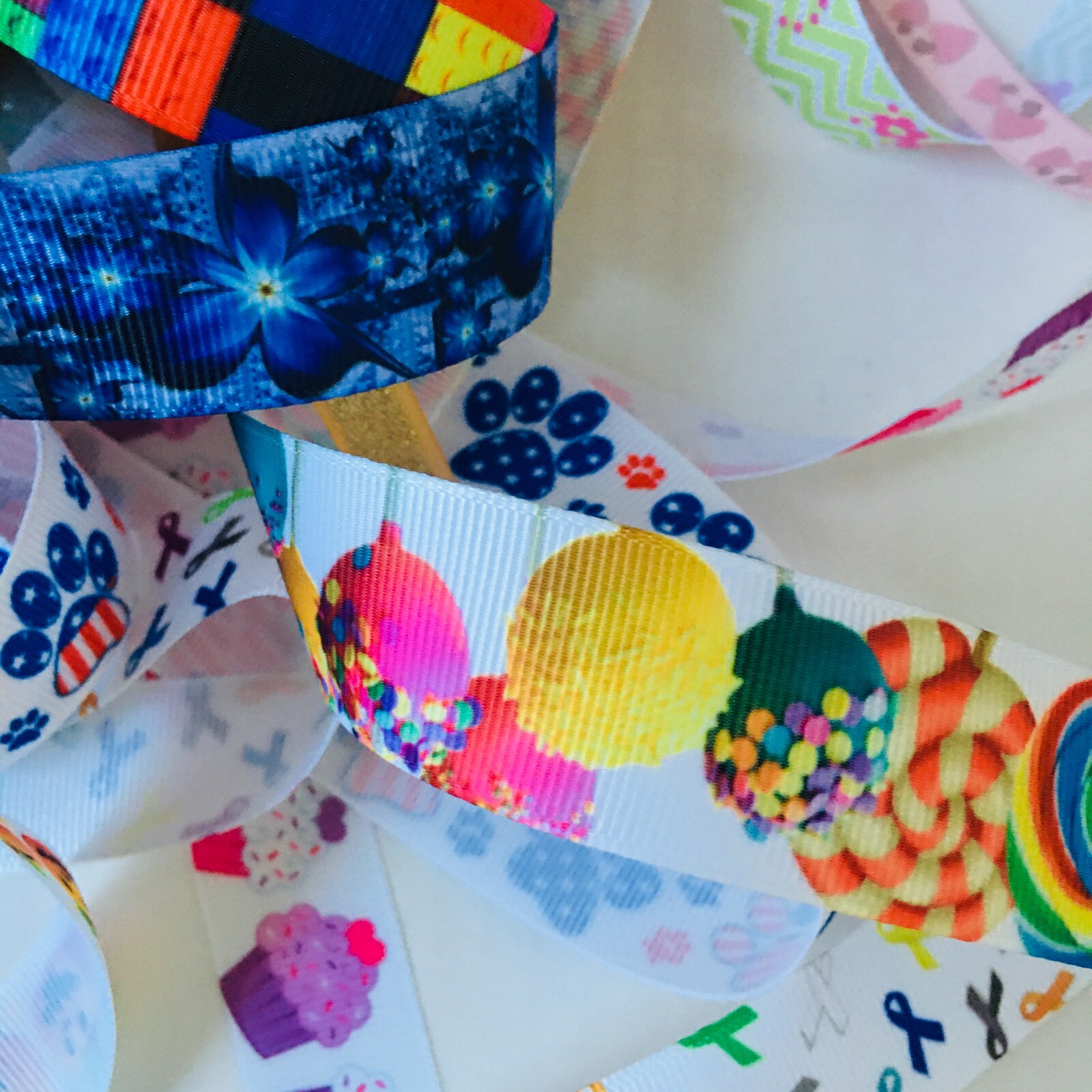 Lot Of 30 Mix Different Pattern ( 1 Yard each ) GROSGRAIN RIBBON E3-178