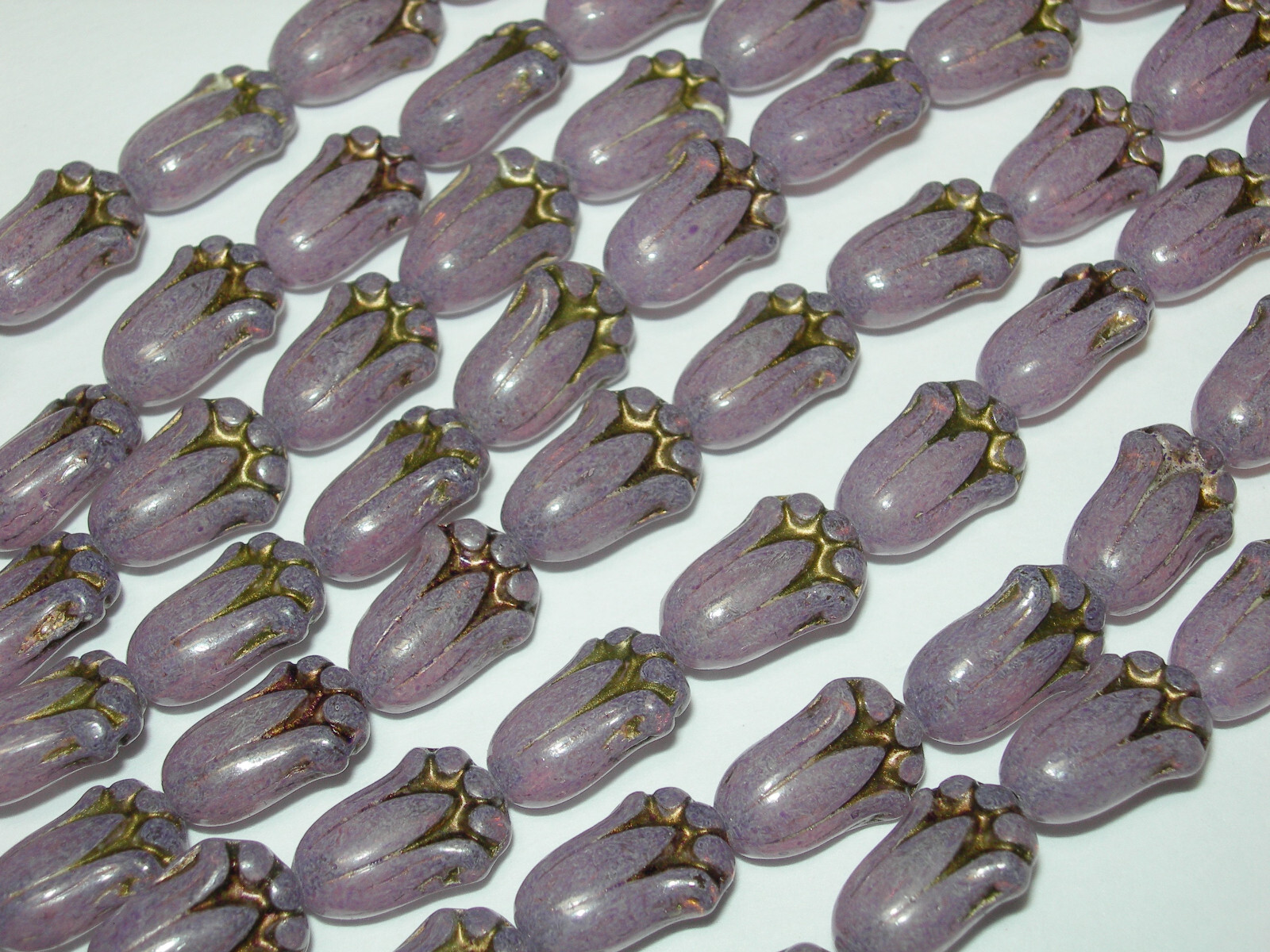 12 beads – Purple Opal Czech Glass Tulip Flower Beads 10x7mm