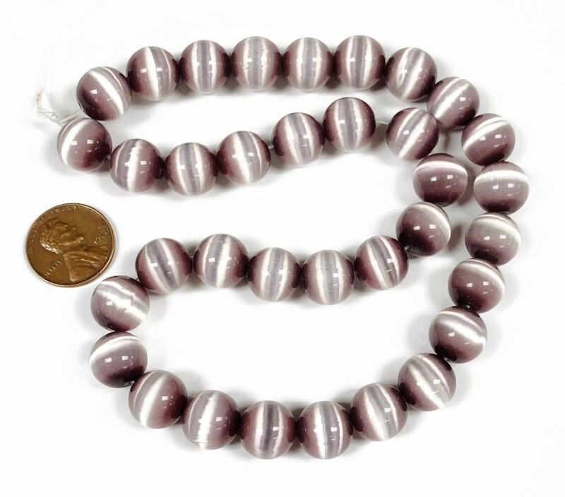 30 Cat’s Eye Fiber Optic Glass Light Amethyst 12mm. Smooth Round Beads 2621