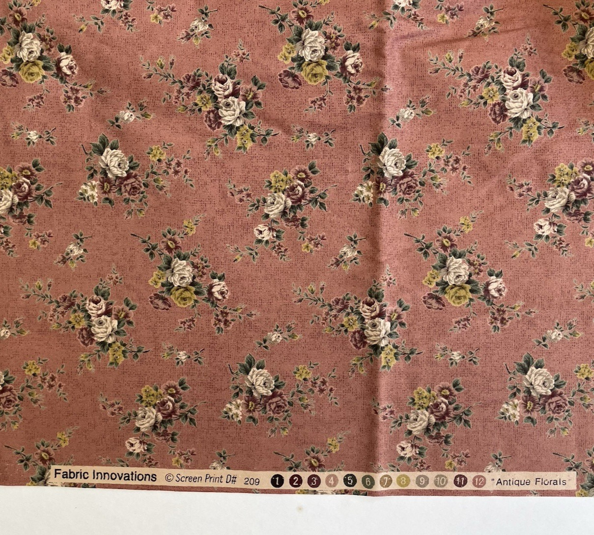 Antique Florals, Fabric Innovations 3 yd. dusty rose bouquet cotton quilt fabric