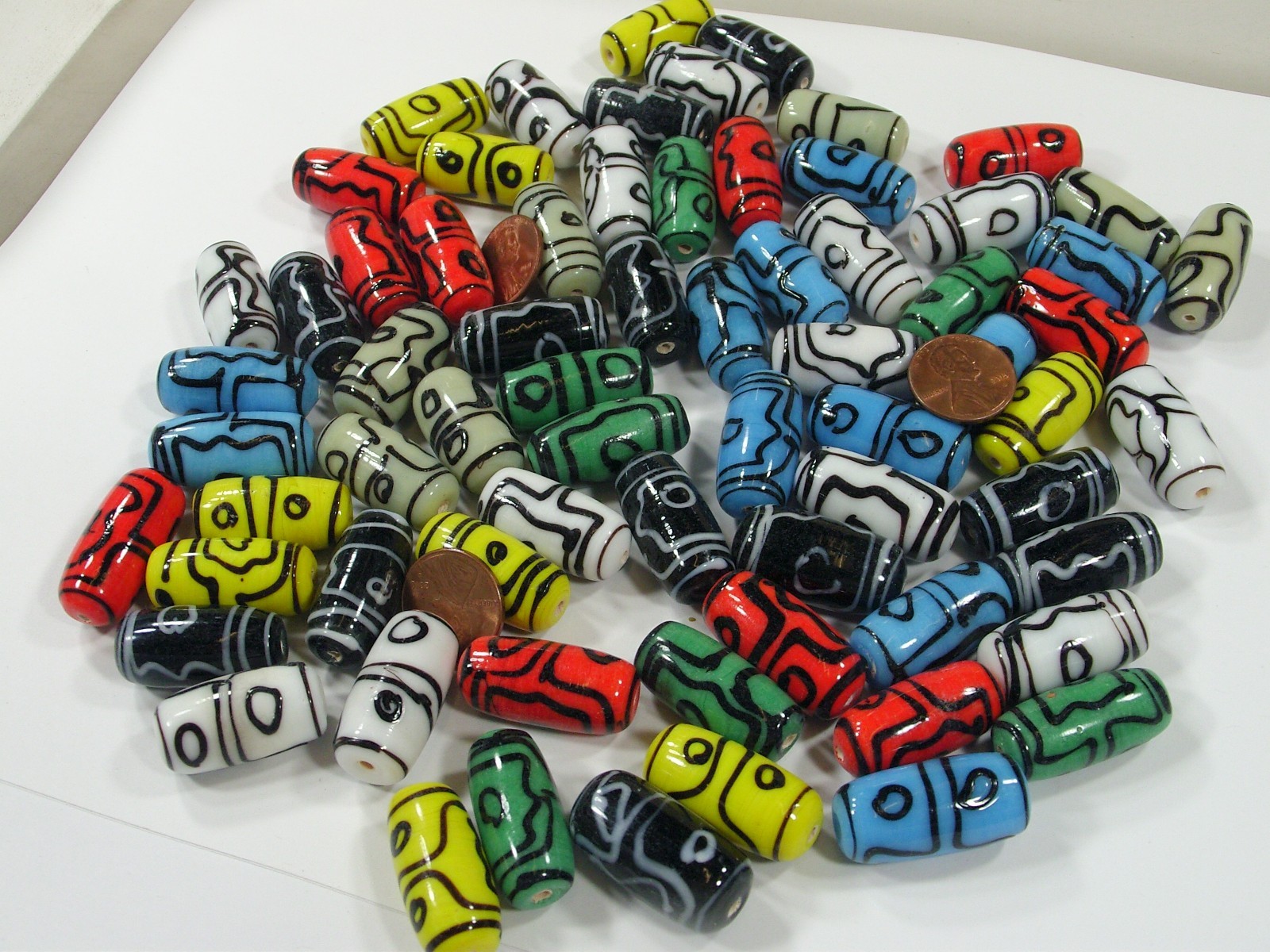 2 Pounds Assorted India Handmade Vintage Design Glass Beads Bulk Lot (RS-6)⭐