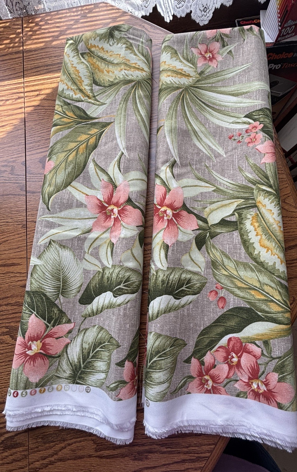 Freeport Summer Indoor outdoor fabric Tropical Fauna & Flowers 2 -Pieces X 54”