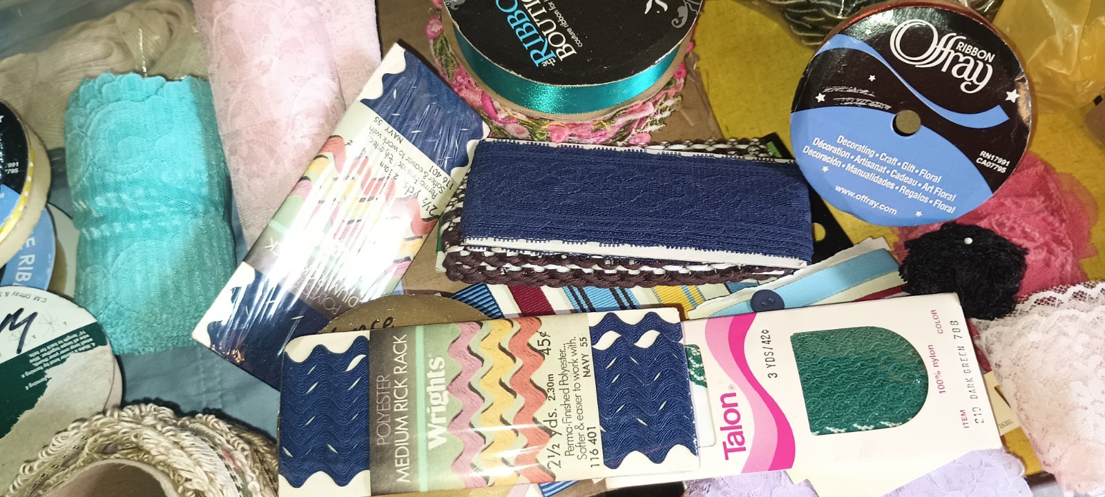 Huge Lot of Crafting Supplies. Yarn,Lace,Ribbon,Ball Pins Approx.100 Items 10lbs