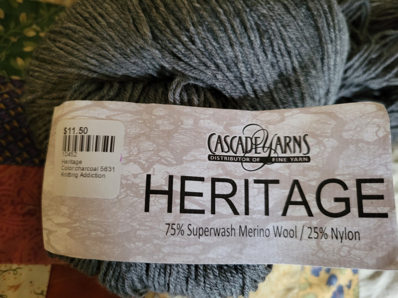 New Cascade Fine Sock Yarns 1 Hank Heritage Merino Super wash Charcoal #5631