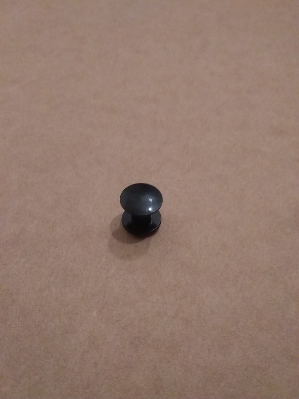 1/4″ Black / Steel Plain Head Chicago Screws (100 pack)