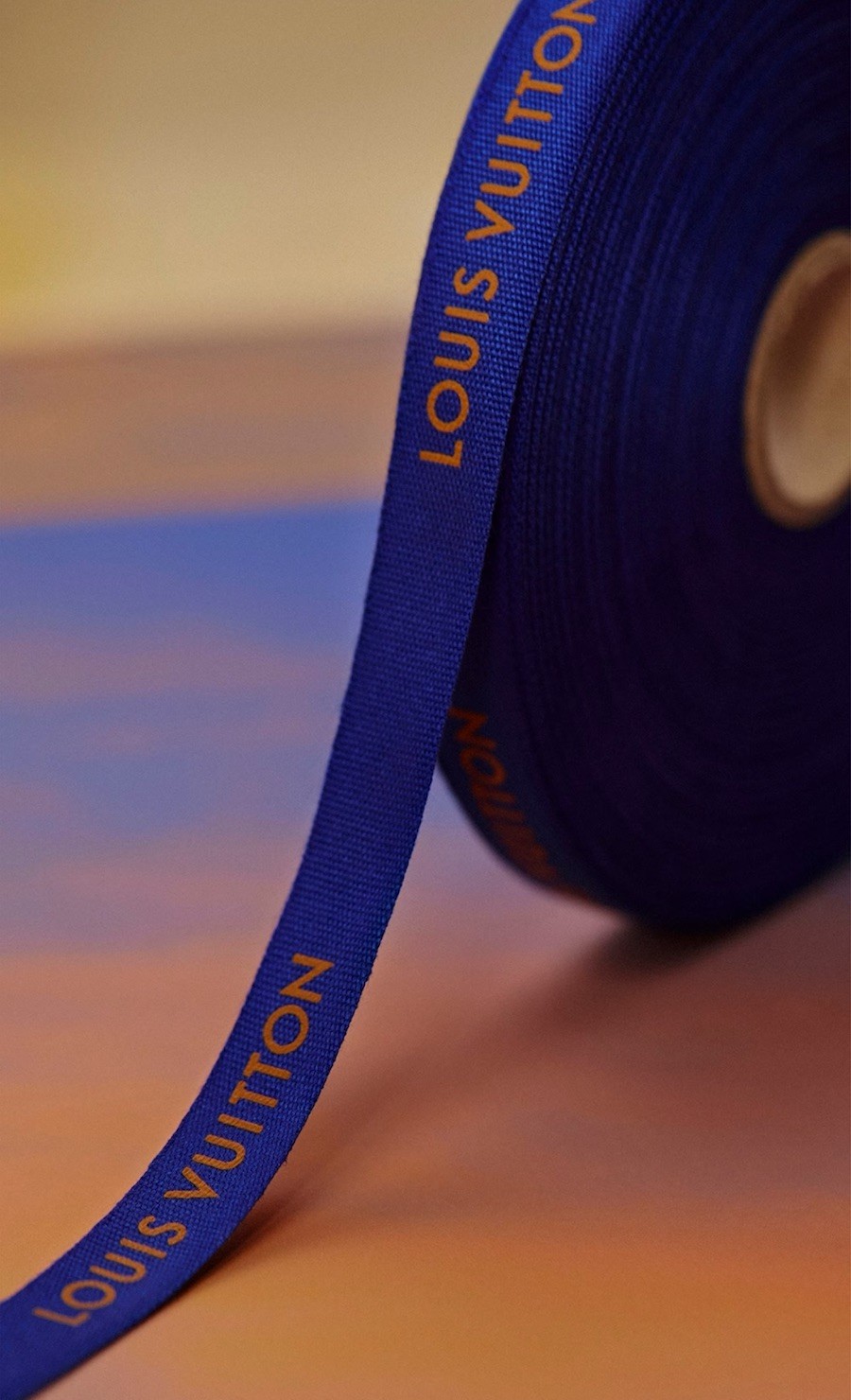❤️ New Authentic LOUIS VUITTON 1/2″ Blue & Gold Logo Gift Ribbon 1 Yard (36″) 🔥