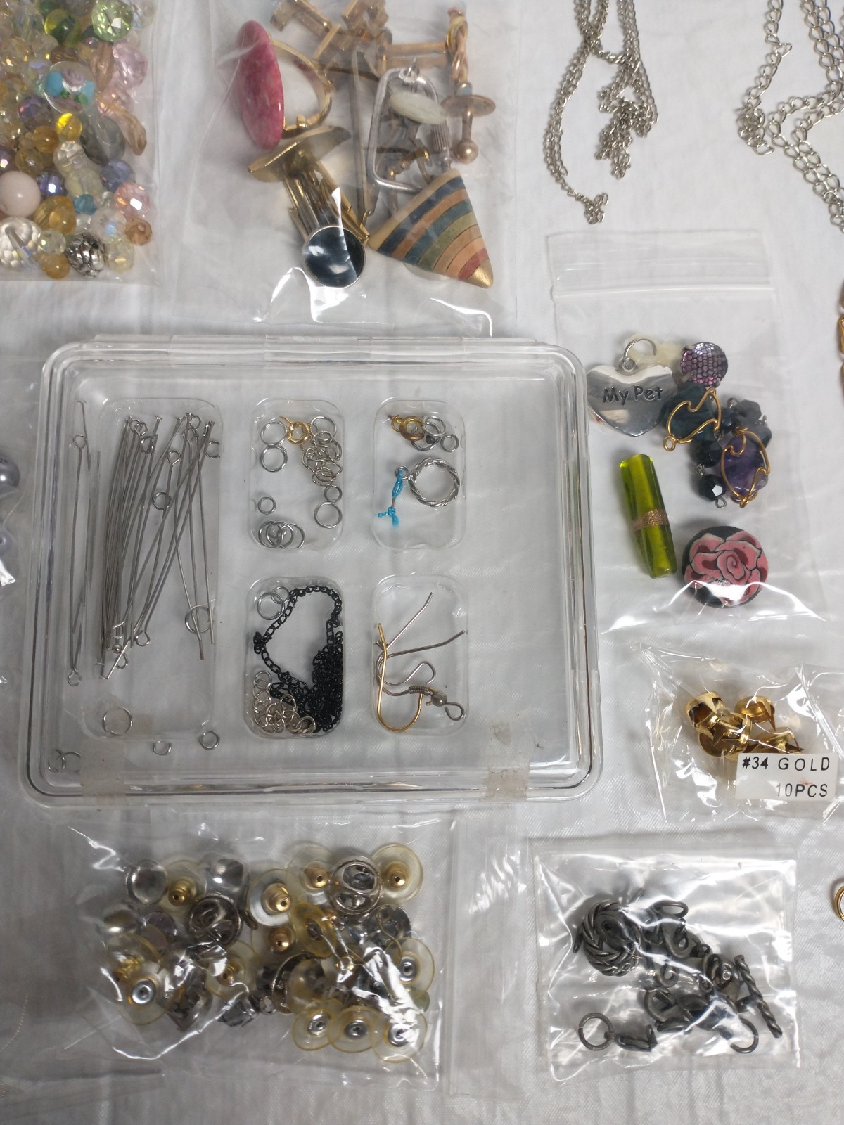 Jewelry Making Lot Mixed Colorful Beads Chains Barrett Blanks Plastic Case