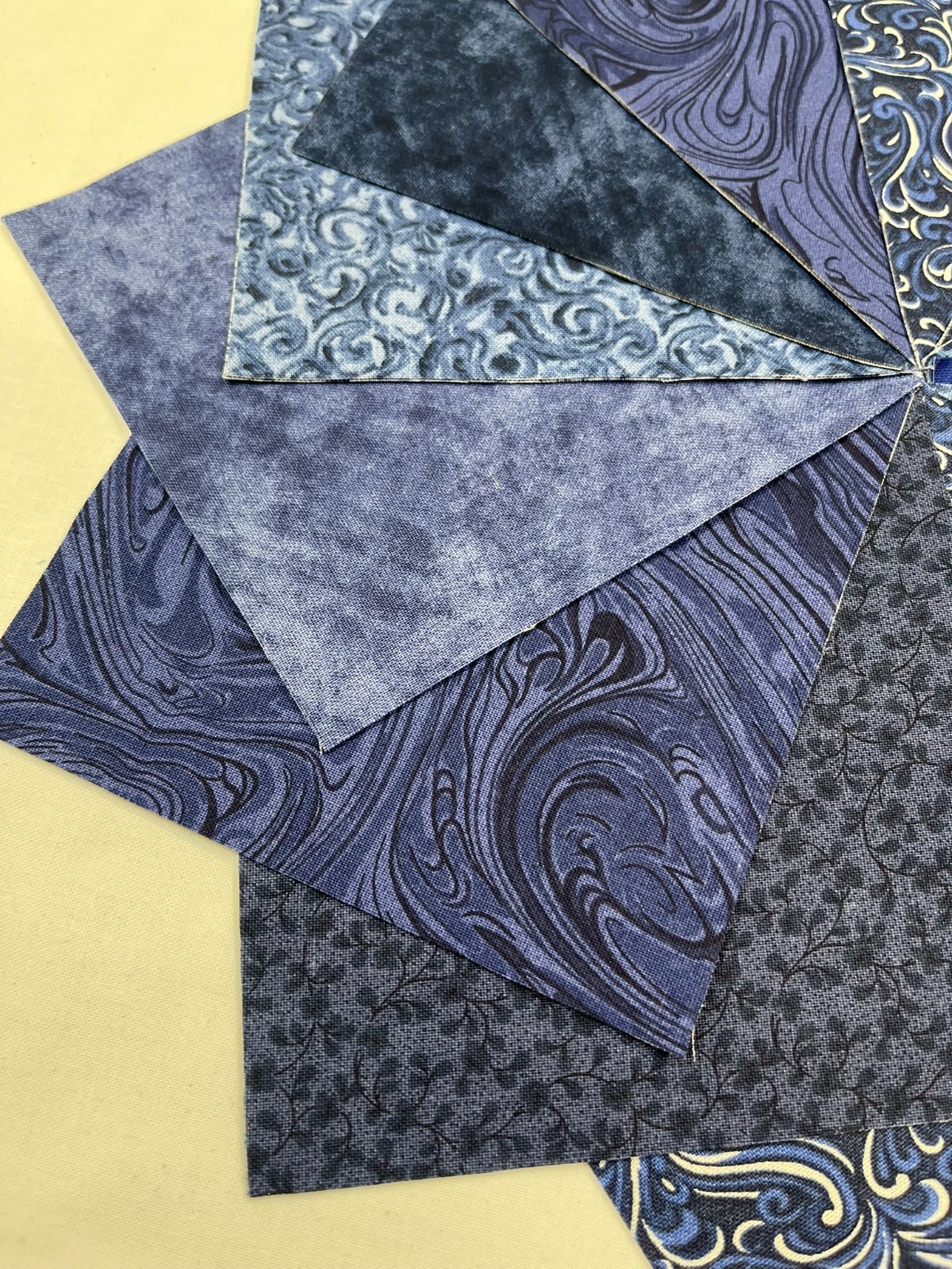 Shades of Navy Blue ~ 42 5″ Squares ~ Color Charm Pack