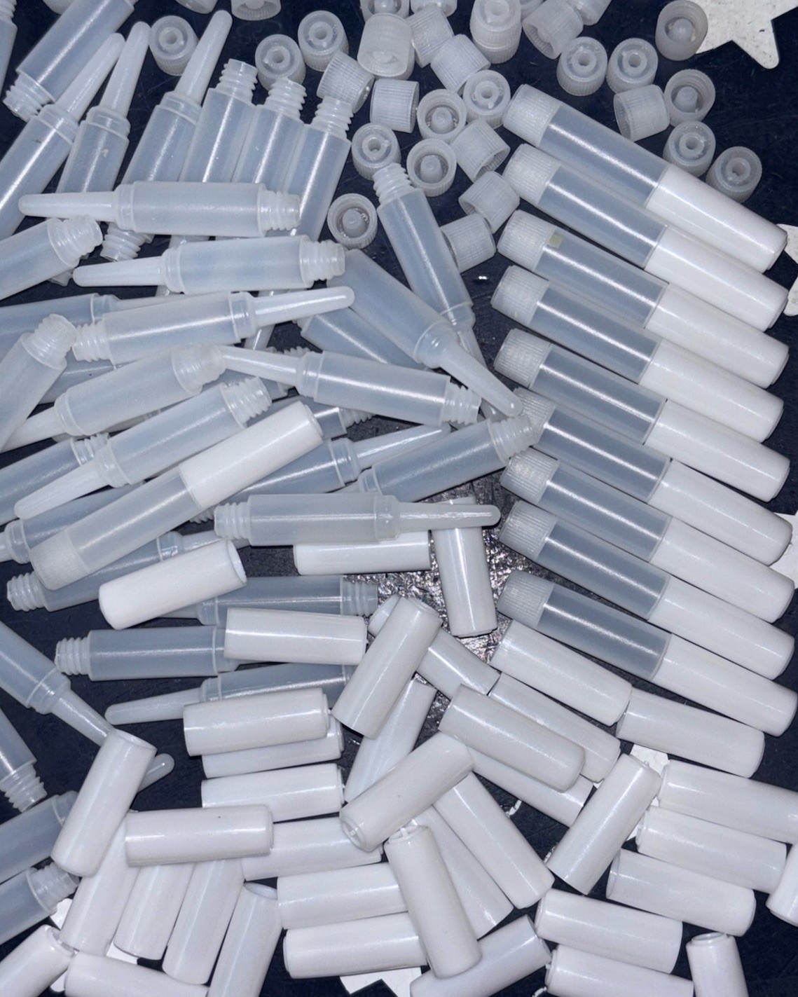 50 Sets 1ml Empty Plastic Squeeze Dropper Bottle Oils Glue Lubes Liquid Dropper