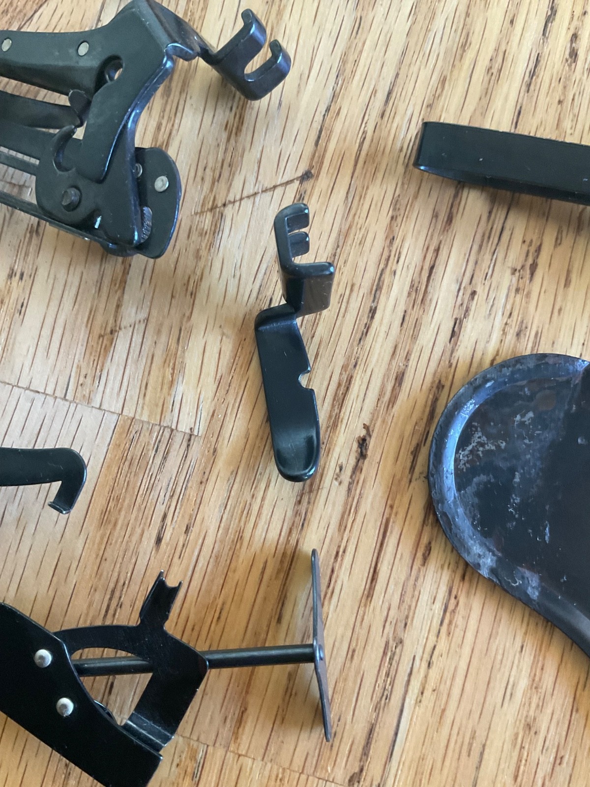 Singer Blackside Sewing Feet & Attachments Low Shank 221, 201, etc