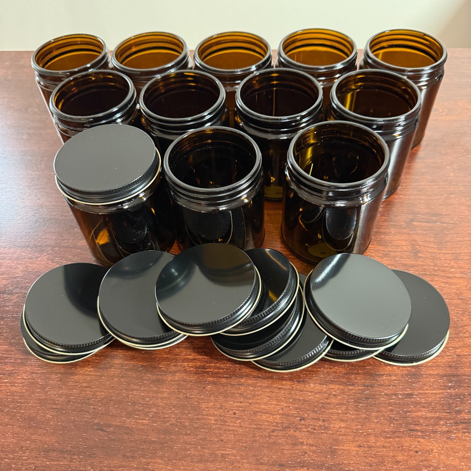 Amber Glass Round Candle Container 9 Oz Glossy 12 Pack Case W/ Tin Lids