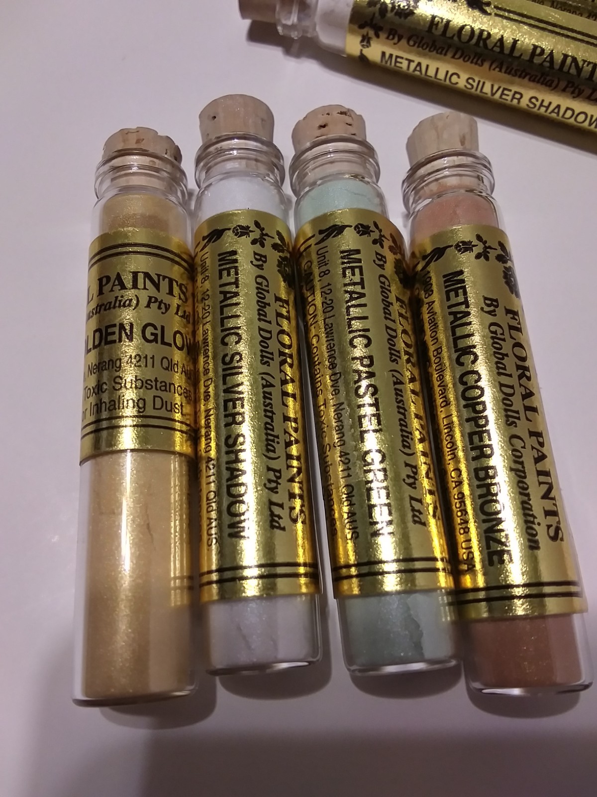 VTG Porcelain China Powder Paints twist top Glass Vials 30 Assorted Colors lot