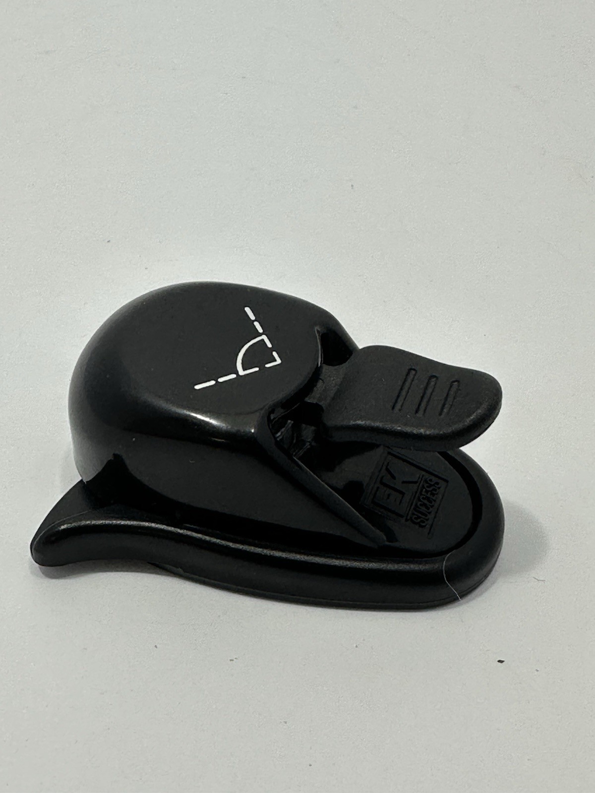 Stampin’ Up! TICKET CORNER Punch Mini Whale Tail 107214