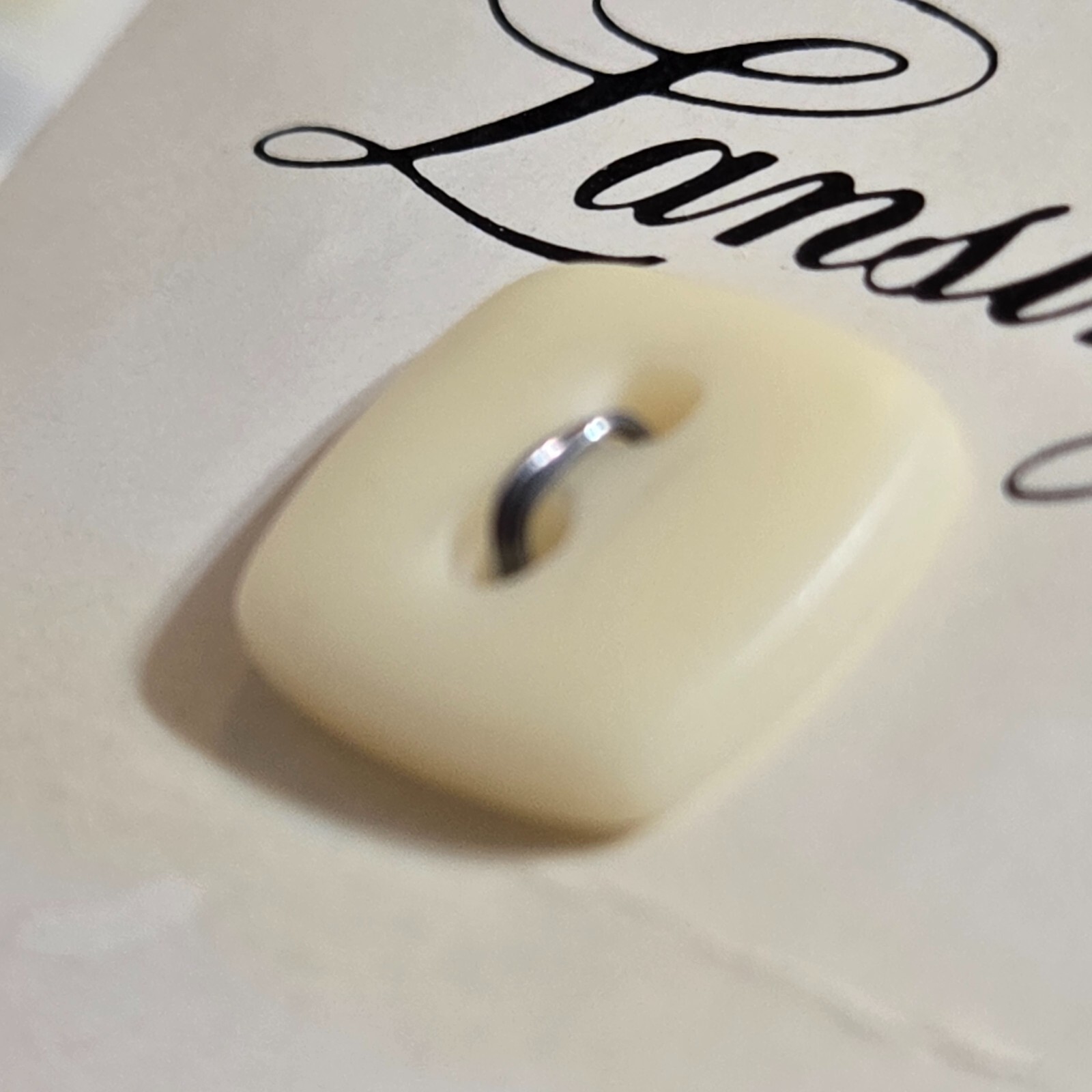 Lansing Vintage Buttons 3 Flat Cream Ivory Square 1/2″ 12mm Size 20 2 Hole 1209