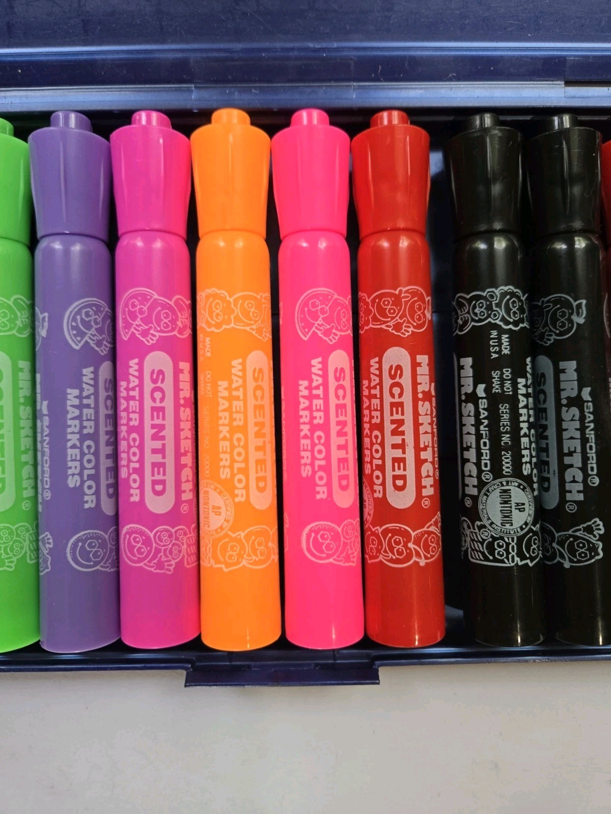 Mr. Sketch Scented Water Color Markers Set Of 12+ 2 Free Non Toxic – 1 Marker
