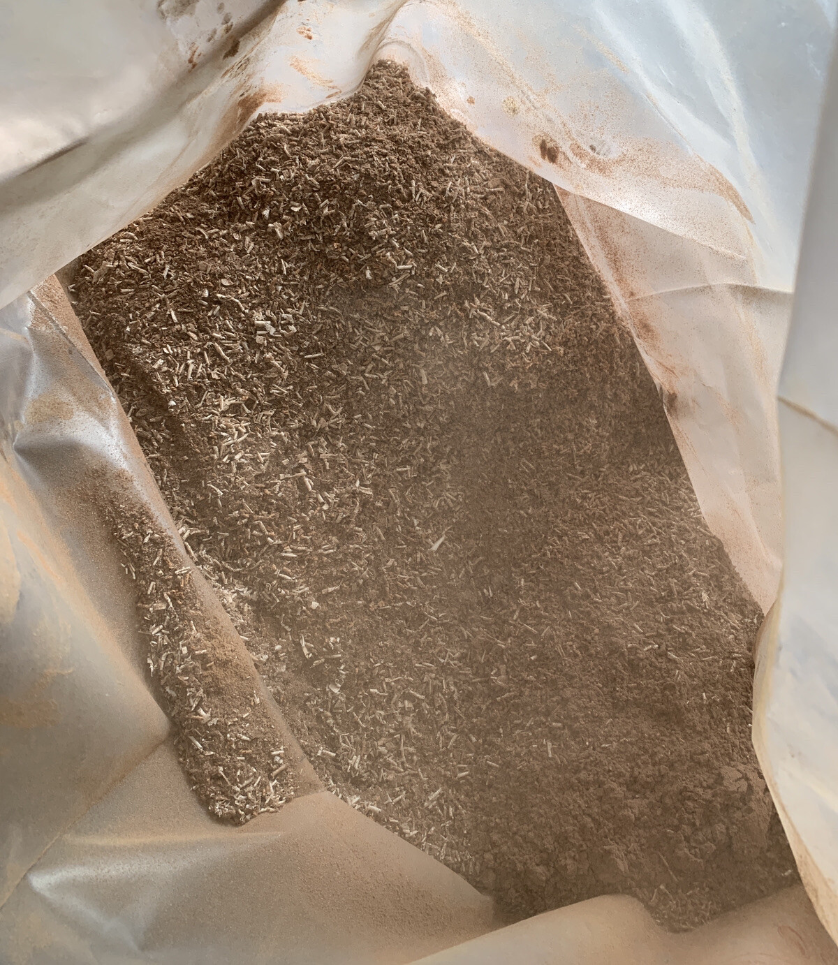 Organic MIXED Saw dust, Fresh 2 Lbs SAWDUST, Great for Gardening, Wood Working