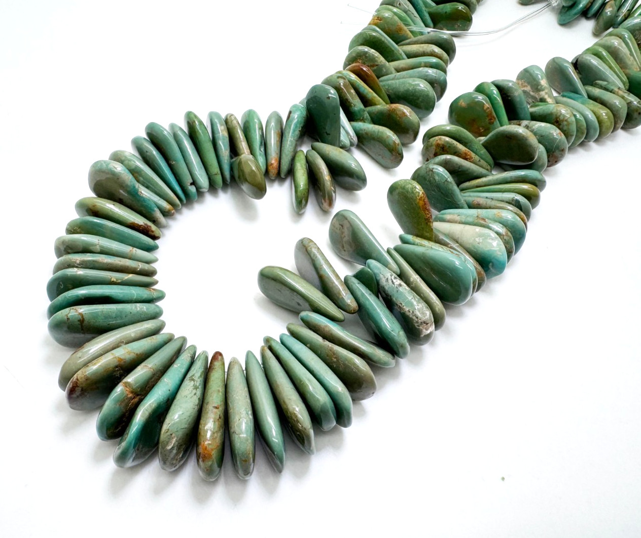 Natural Green Graduated Flat Back Pear Hubei Turquoise Gemstone Beads PGS370