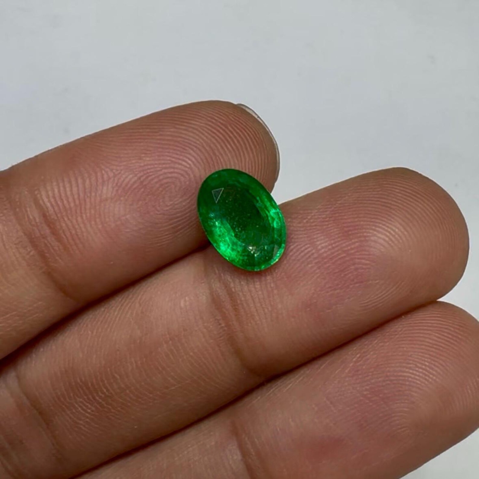 Natural Zambia Emerald 1.36 Cts Oval Cut 8X6 MM Loose Gemstone For Jewelry
