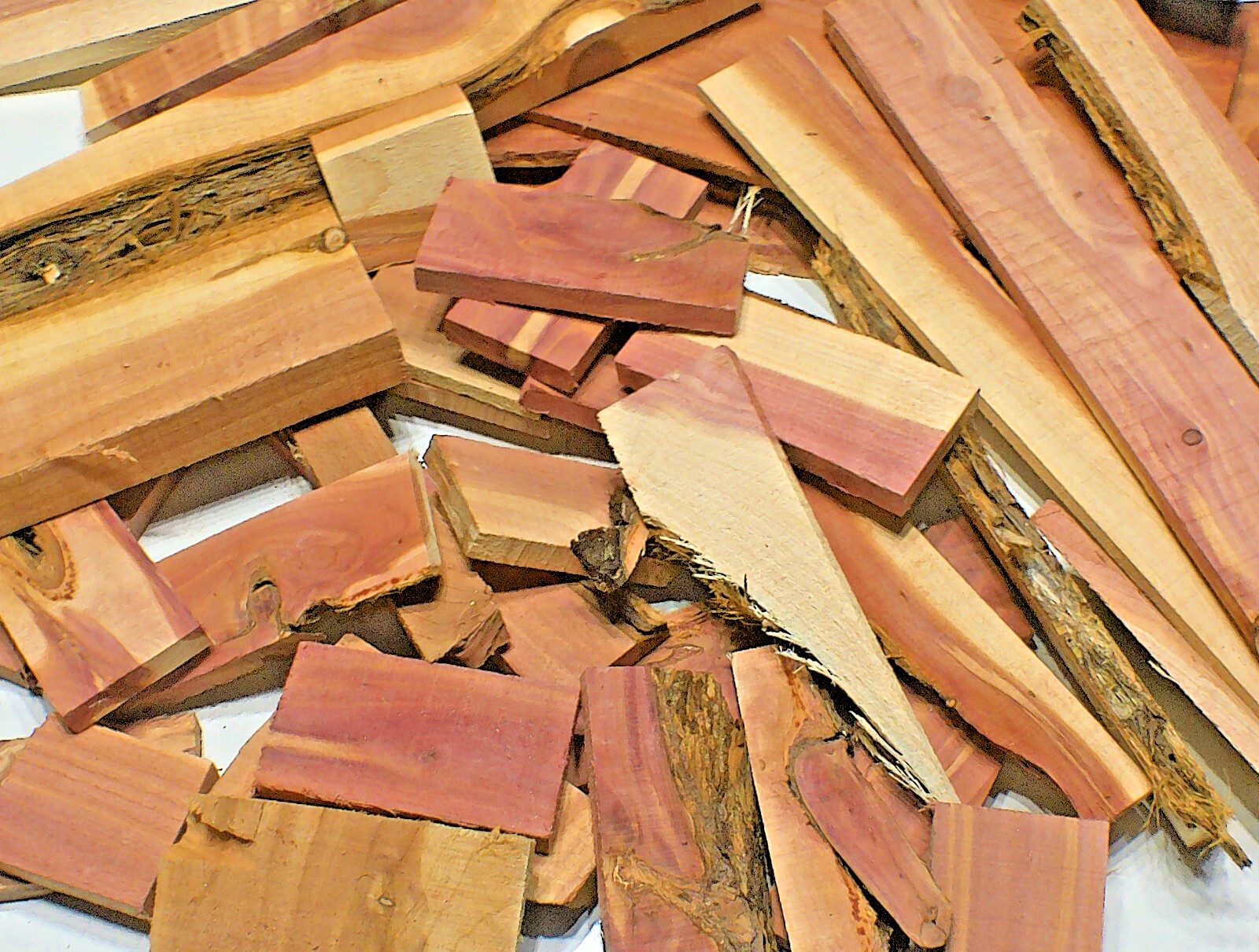 Aromatic Red Cedar Wood Milled Kiln Dried 10LBS Craft Project Pieces SHIPs FREE!