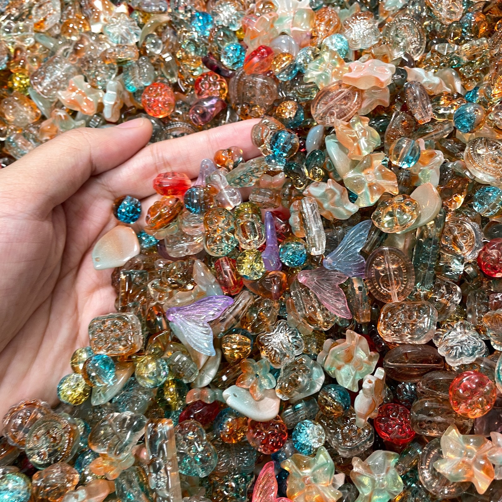 100g Handmade Glass Beads for Jewelry Making – 200 Mixed Styles Assortment