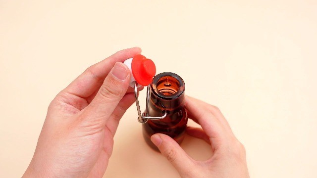 24 Pcs Mini Glass Bottles with Stoppers – Airtight Flip Top for Crafts & Party F
