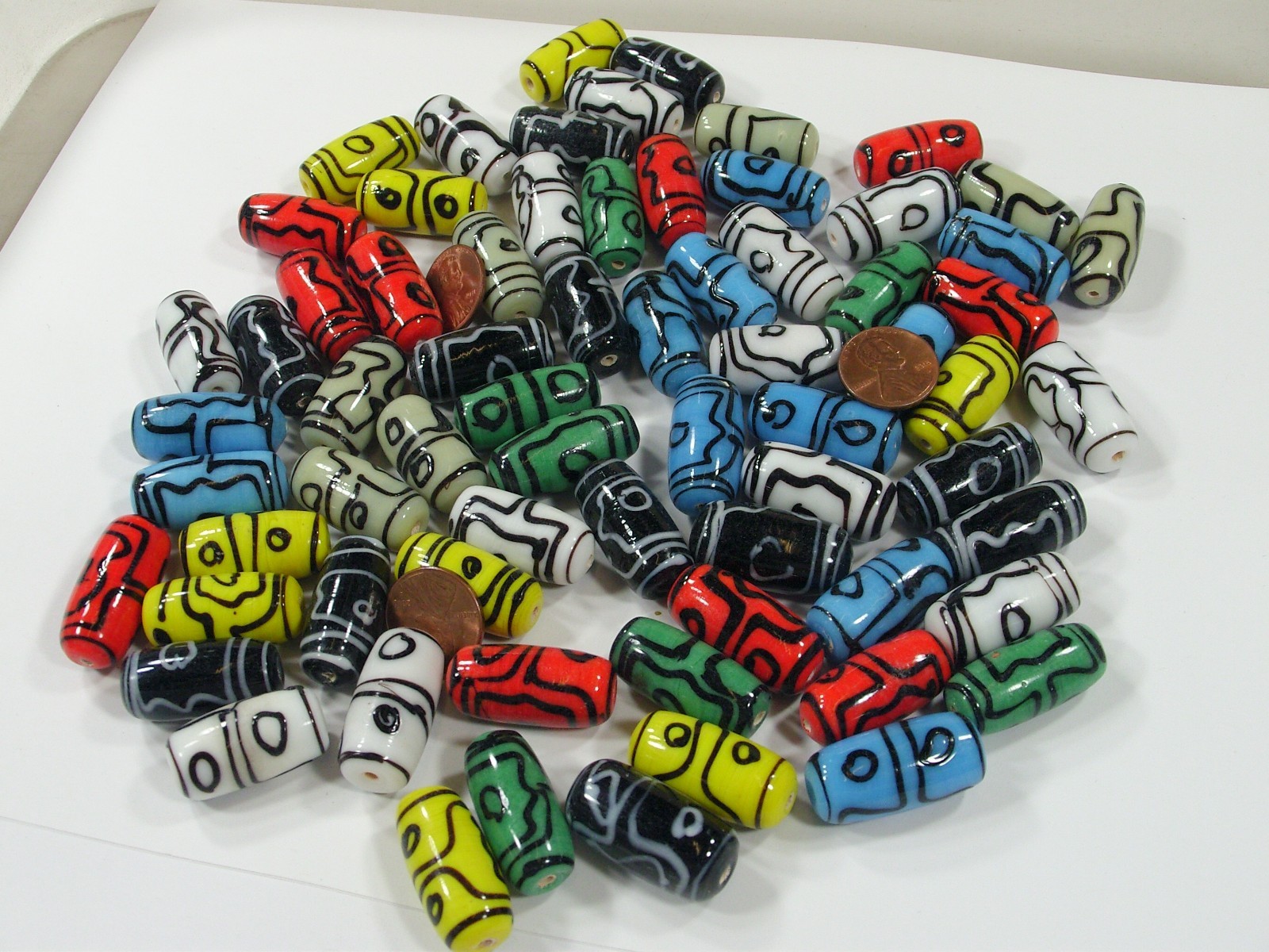 2 Pounds Assorted India Handmade Vintage Design Glass Beads Bulk Lot (RS-6)⭐