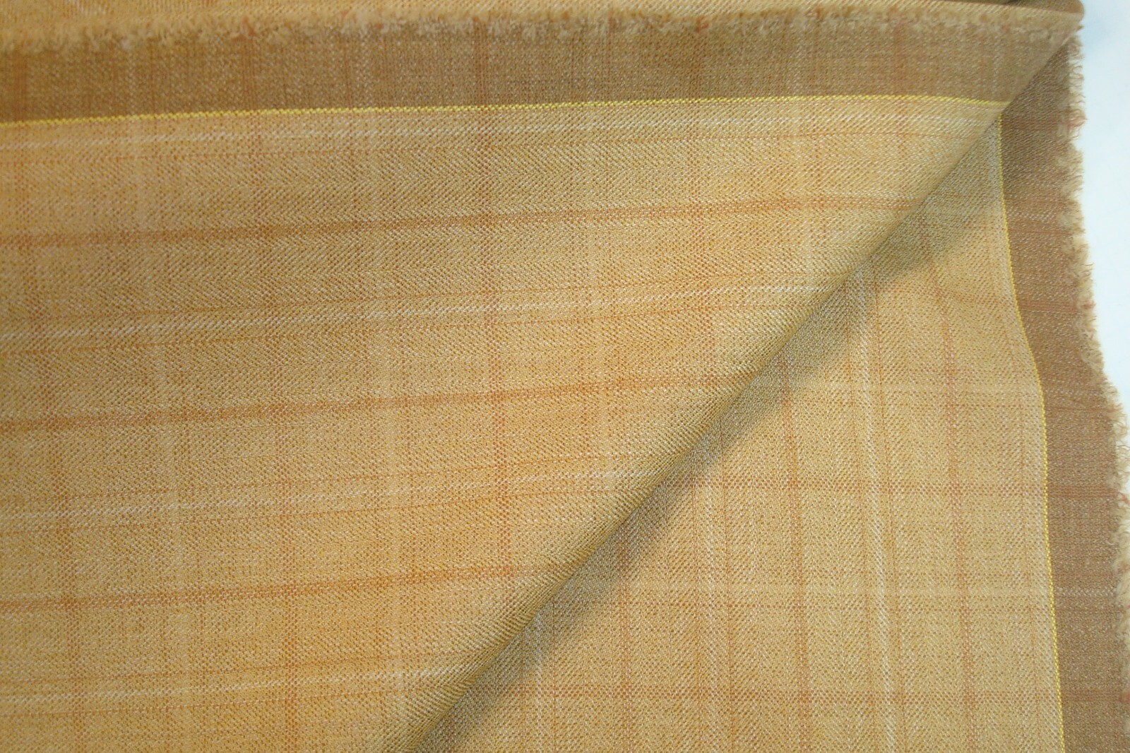 2.9 yds English WOOL Fabric Suiting 9 oz Super 100s Toffee Plaid 105″ BTP