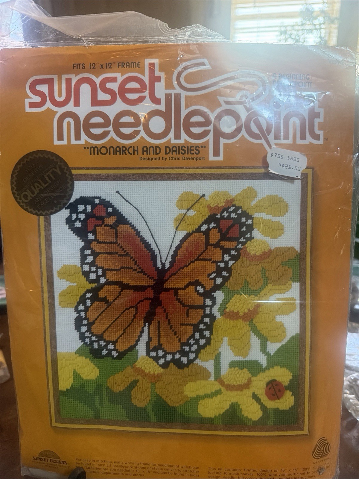 Vintage Sunset Needlepoint 6252 Monarch And Daises New Old Stock