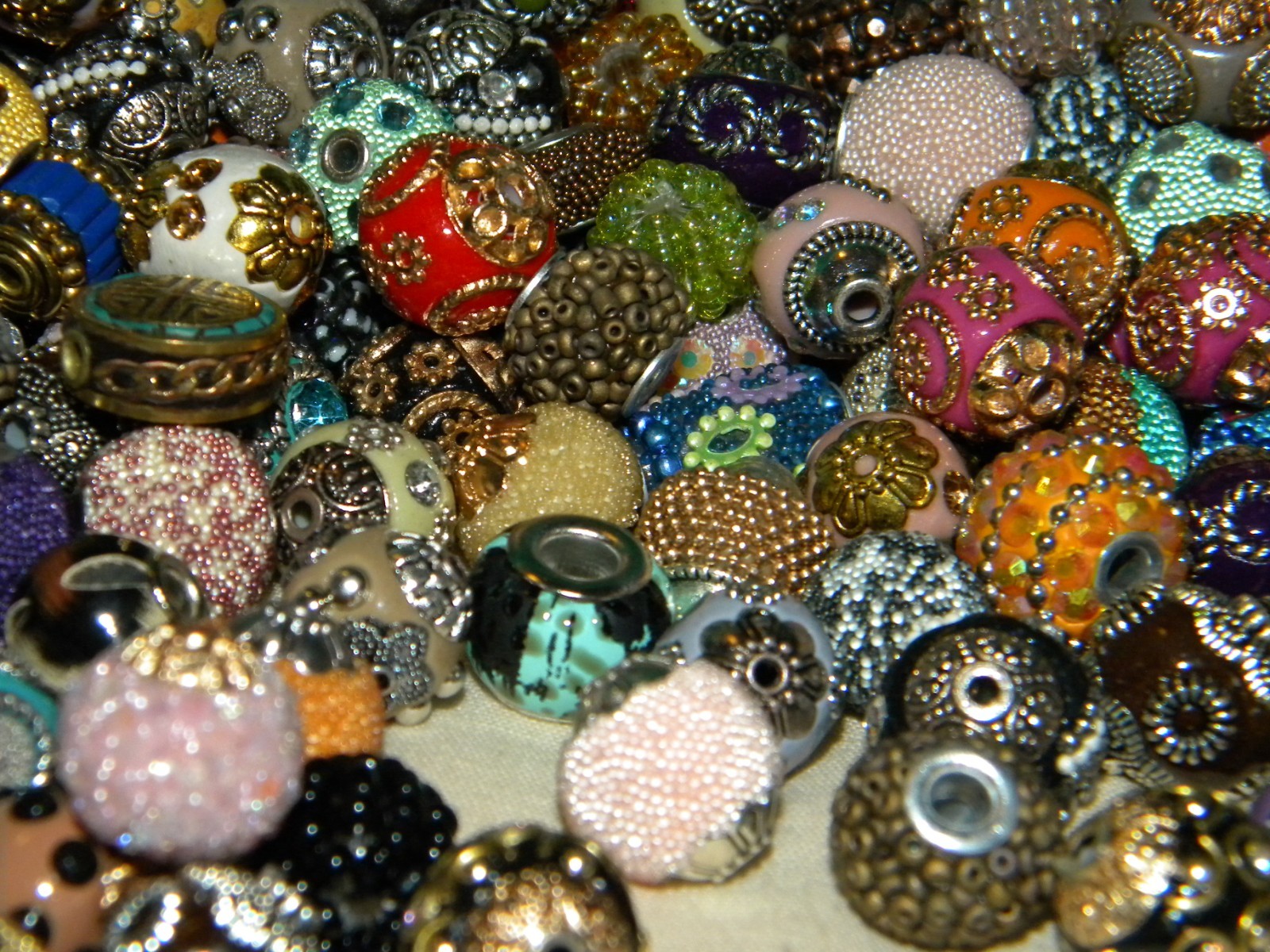 20/Pc FOCAL Jesse James Boho loose Beads Med-Large 14mm-22mm RANDOM picked Lot