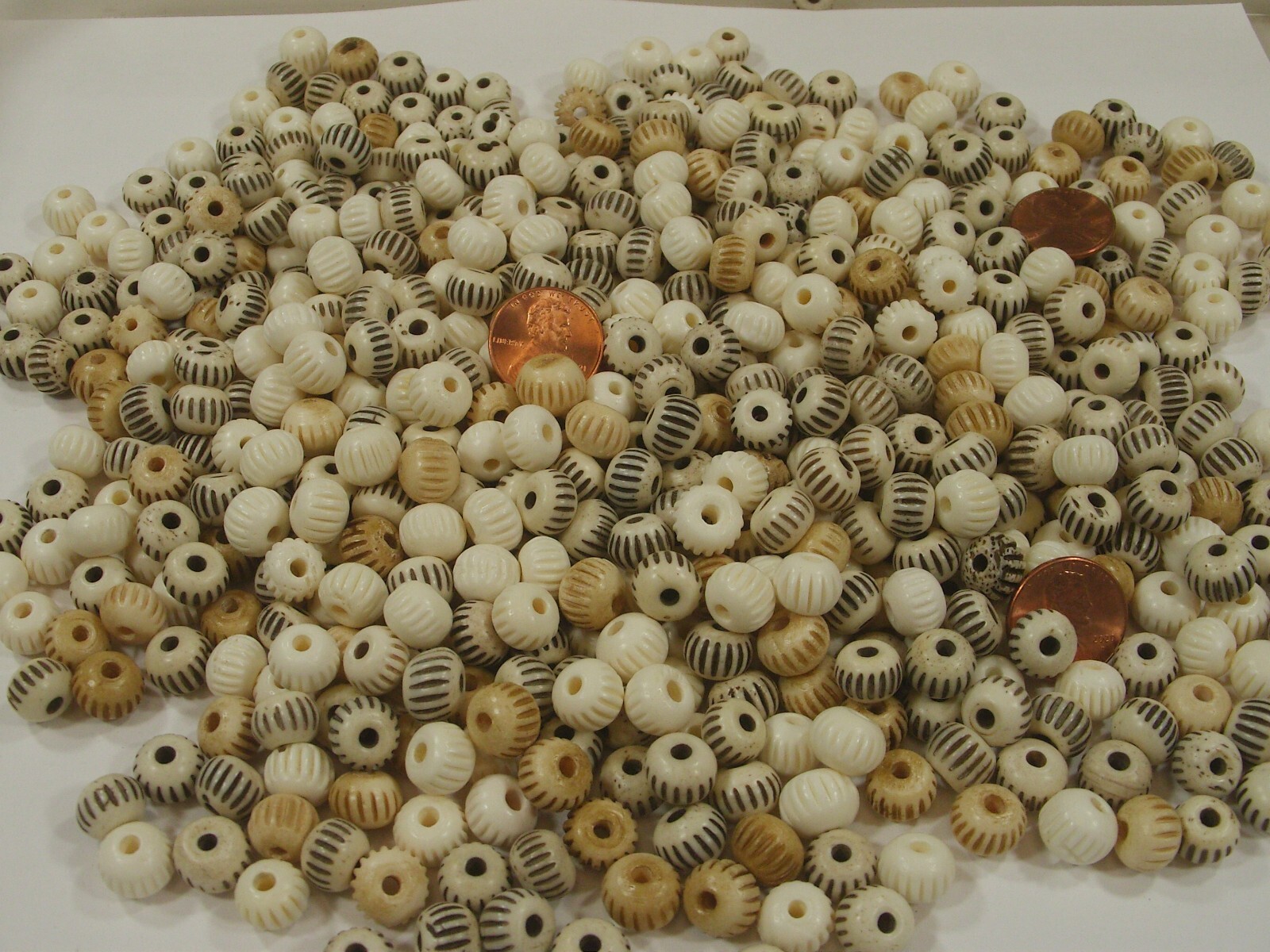 2 Pounds (8mm x 10mm) Rondelle India Handmade Water Buffalo Bone Beads (QPR-58)⭐