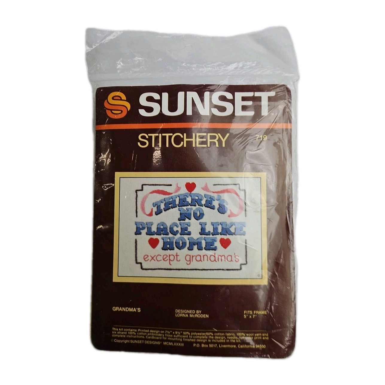 Sunset Stitchery There’s No Place Like Home Except Grandma’s 719 Embroidery Kit