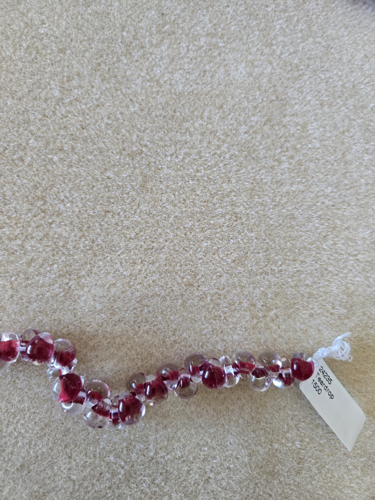 Unicorne Teardrop Glass Bead Strand, 9-10mm, Firecracker 25 Per Strand