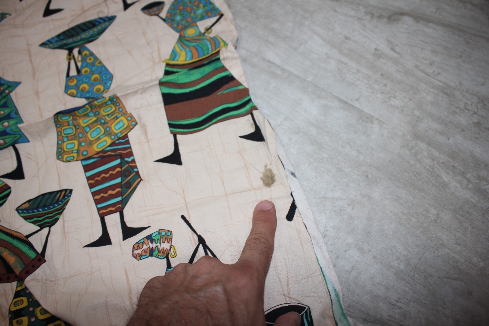 ALEXANDER HENRY 2008 CALABASH AFRICAN WOMEN Cotton Fabric Multicolor 41″ x 110″