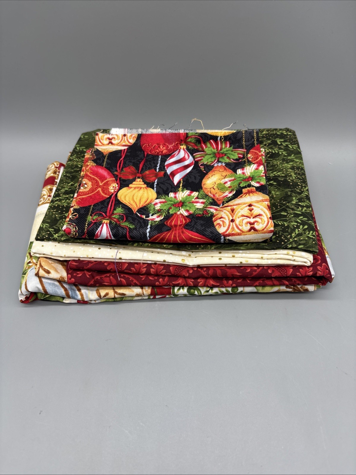 Quilt Kit – Villa Rosa Designs Link Up 55” X 70” Christmas Holiday Quilt
