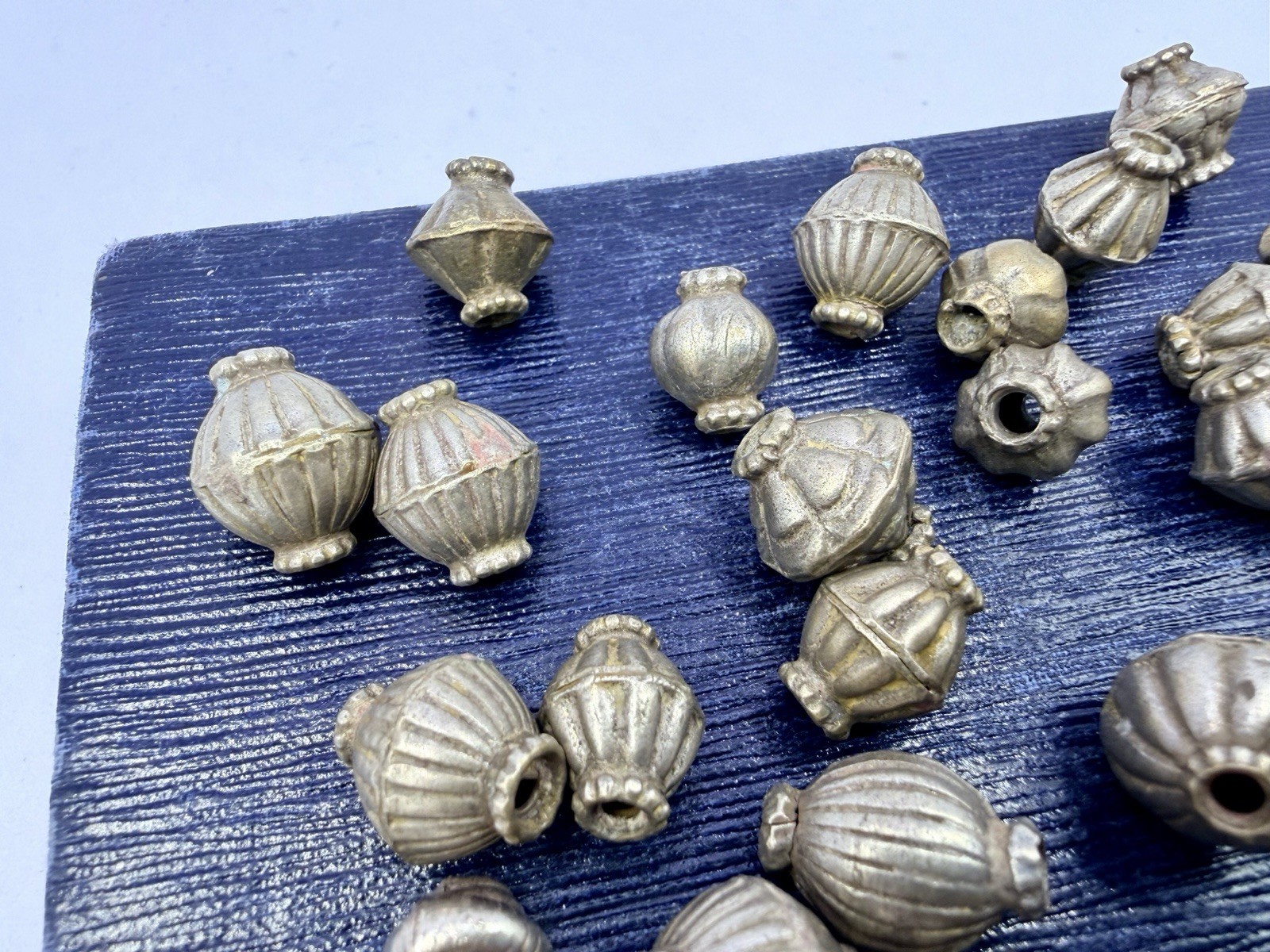 50 Pcs Vintage Silver Tone Melon Oval Beads Artisan Estate Jewelry Making Lot RD