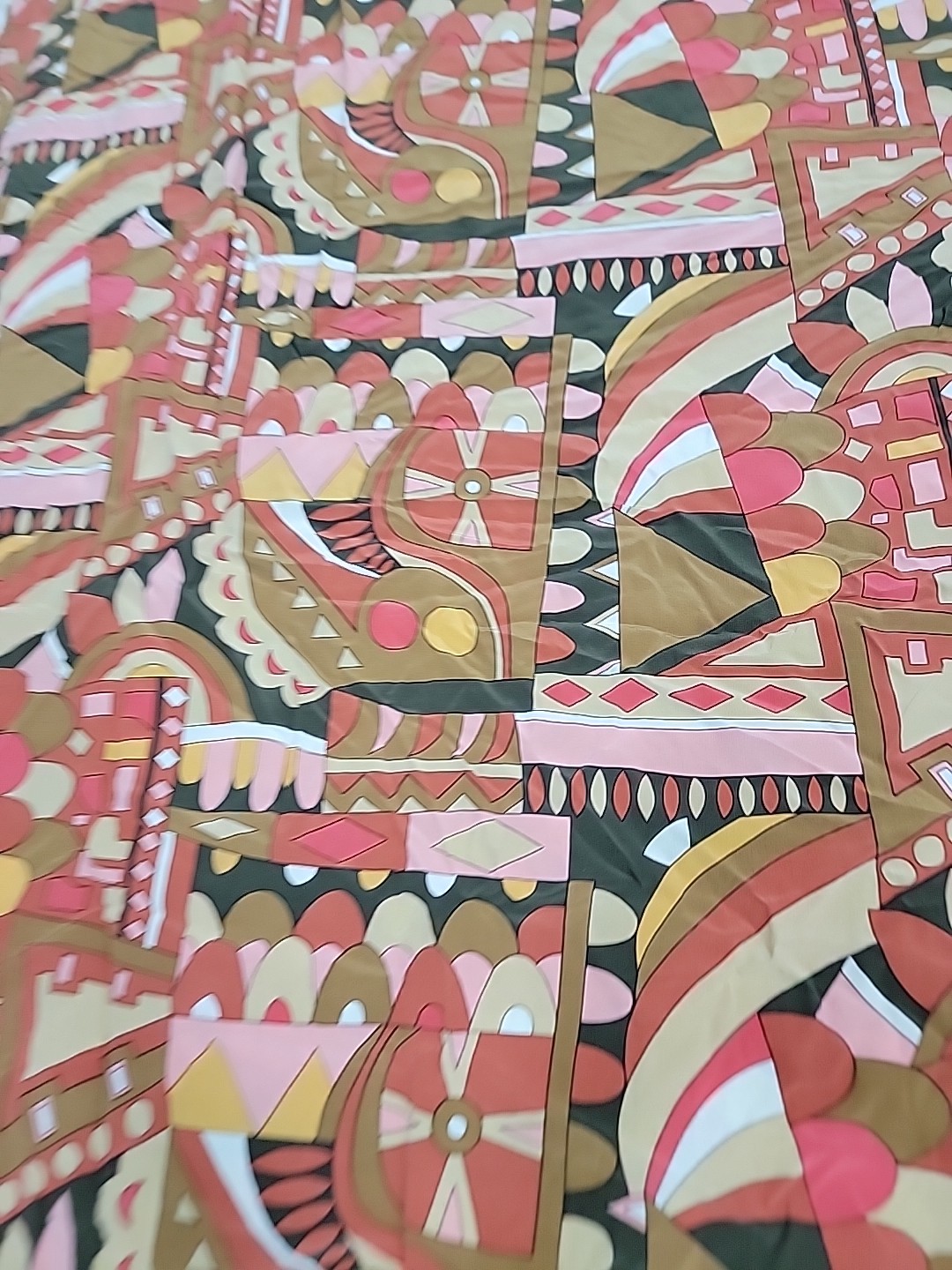 VTG Abstract Geometric 100%Silk Fabric Pucci Inspired Op Art Mod 8.16 Yds ×42″