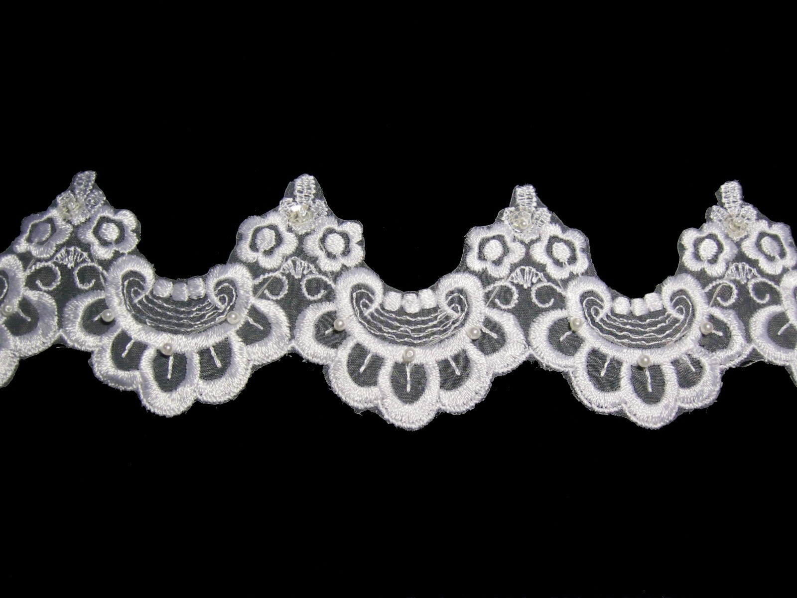 Lily 3.5″ White Scalloped Embroidered Sequins Pearl Beaded Lace Trim By Yard