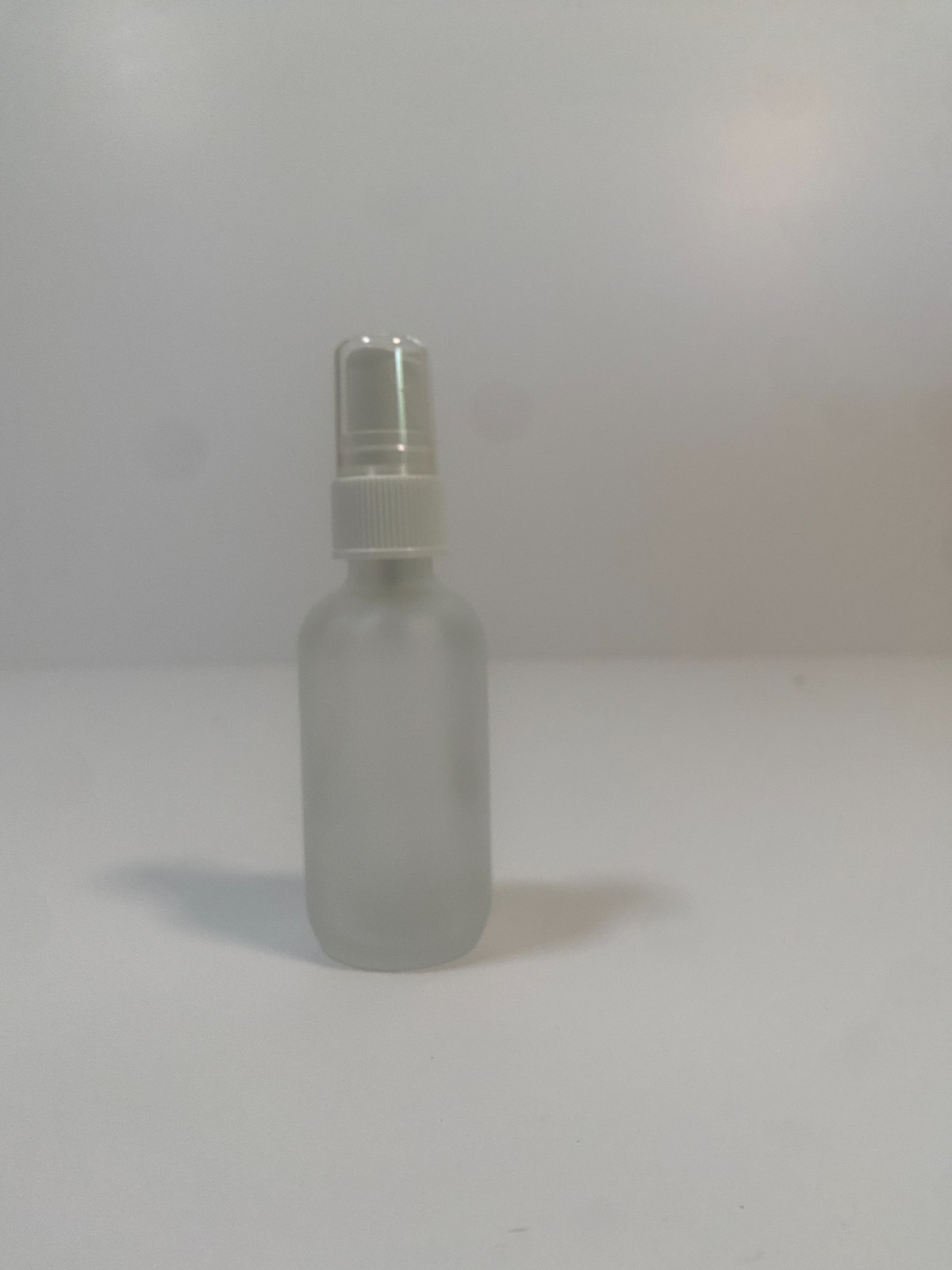6 Frosted glass spray bottles for aromatherapy 2 oz – 1 free bottle free labels