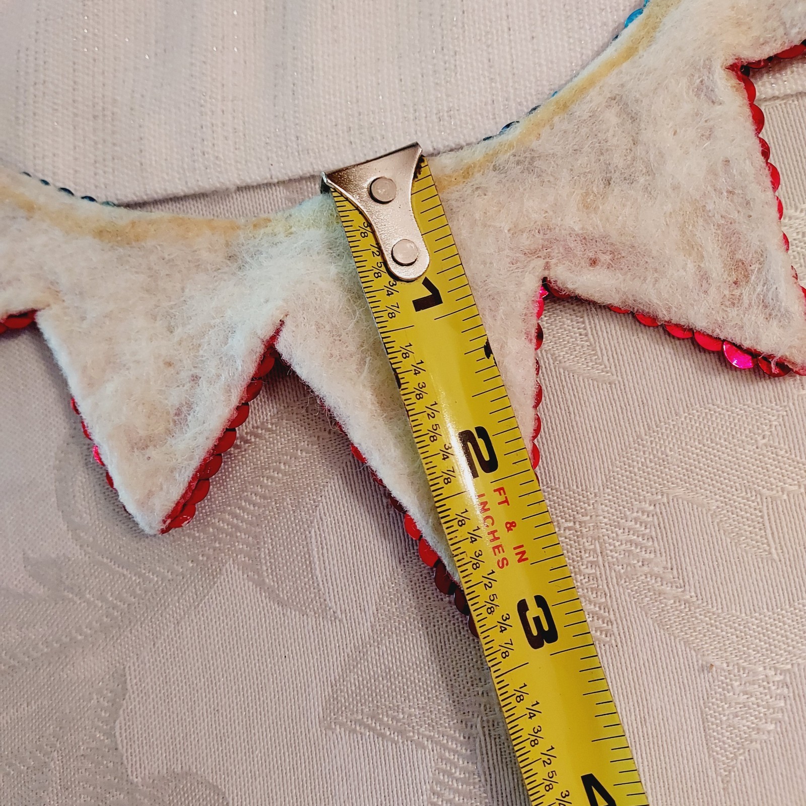 Vtg Patriotic Collar Shape Red White Blue Sequined Applique Sew Glue On – Patch
