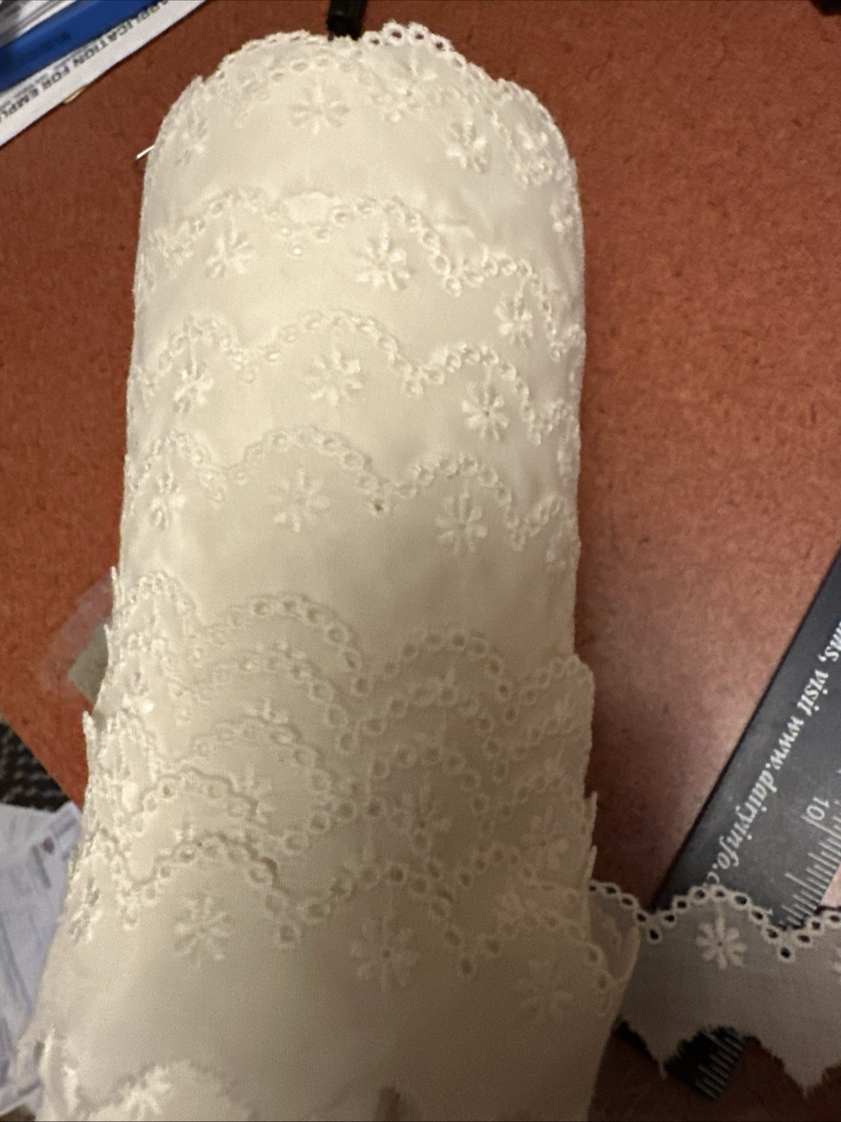 1″ White Cotton Embroidered Eyelet Lace Trim Vintage 10 continuous Yards