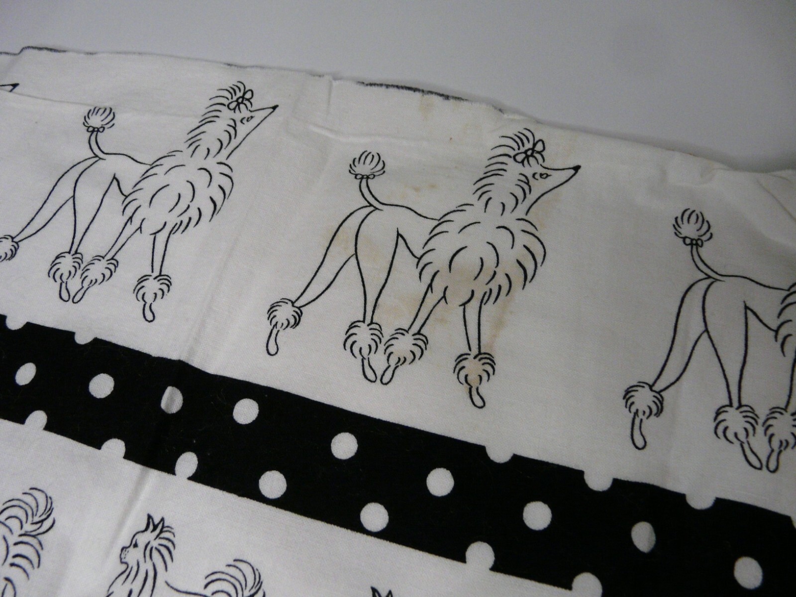 18 x 18 Black and White Dog Fabric w Coordinating 18 x 25 Paw Print Material