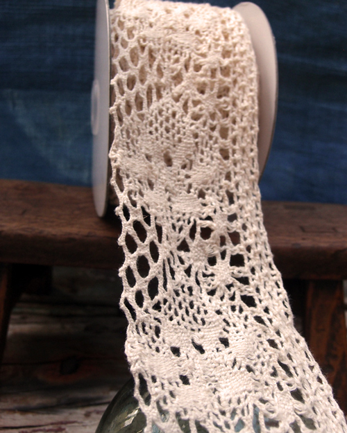 2-3/4″ x 10 Yd Ivory Crochet Lace Ribbon