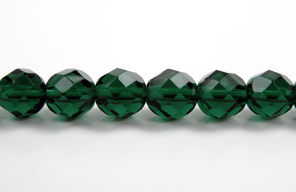 Czech Fire Polished Round Faceted Glass Beads in Medium Emerald, 16″ green
