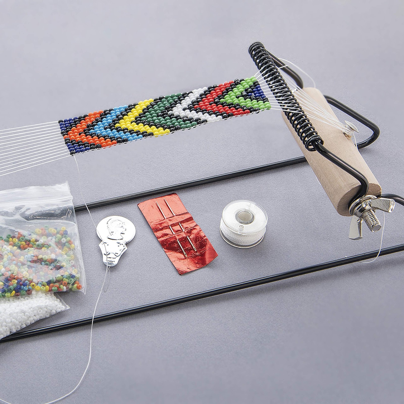 The Beadsmith Metal Bead Loom Kit, Includes 12.5″ x 2.5″ x 3″, Multicolor