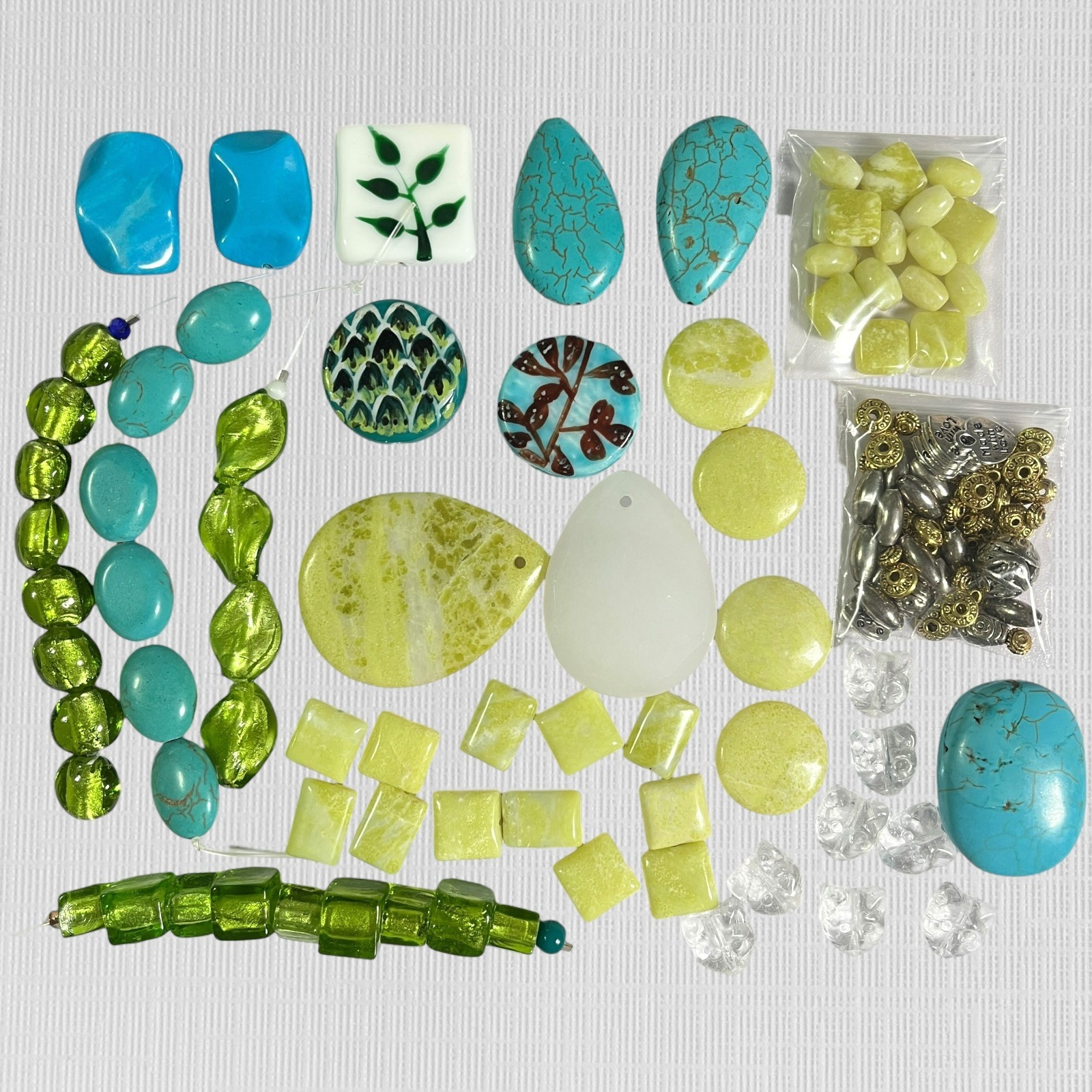 VTG – Now Mixed Lot Beads Gemstone Glass Metal Eclectic Variety Colorful Jewelry