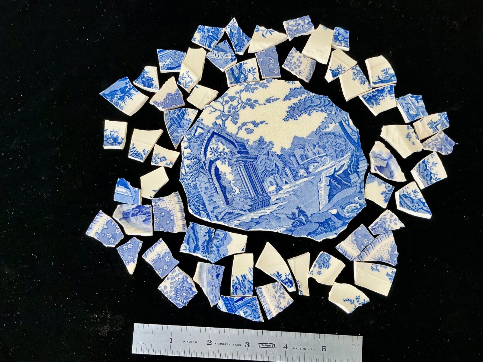 Broken China Mosaic Tiles Blue & White 50+pcs & Lg Focal pc ~English Abbey Scene