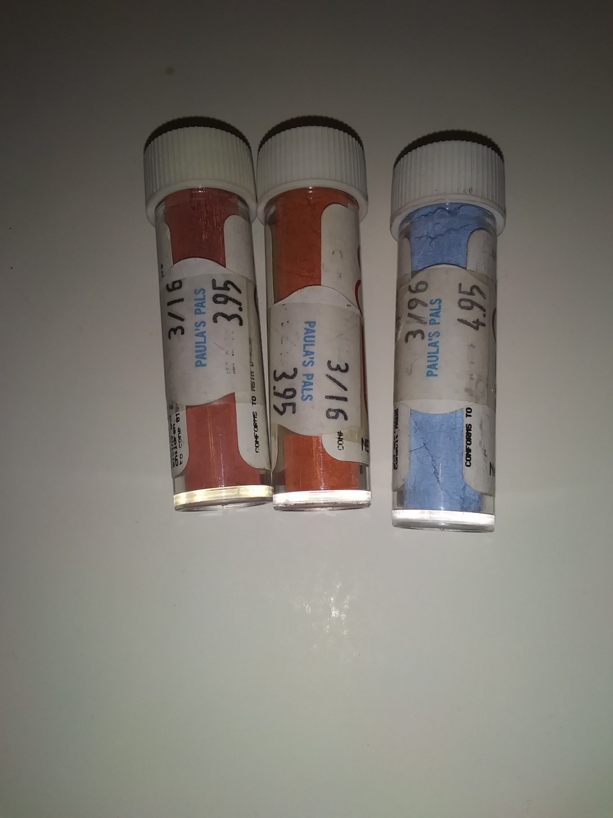 VTG Porcelain China Powder Paints twist top Glass Vials 30 Assorted Colors lot