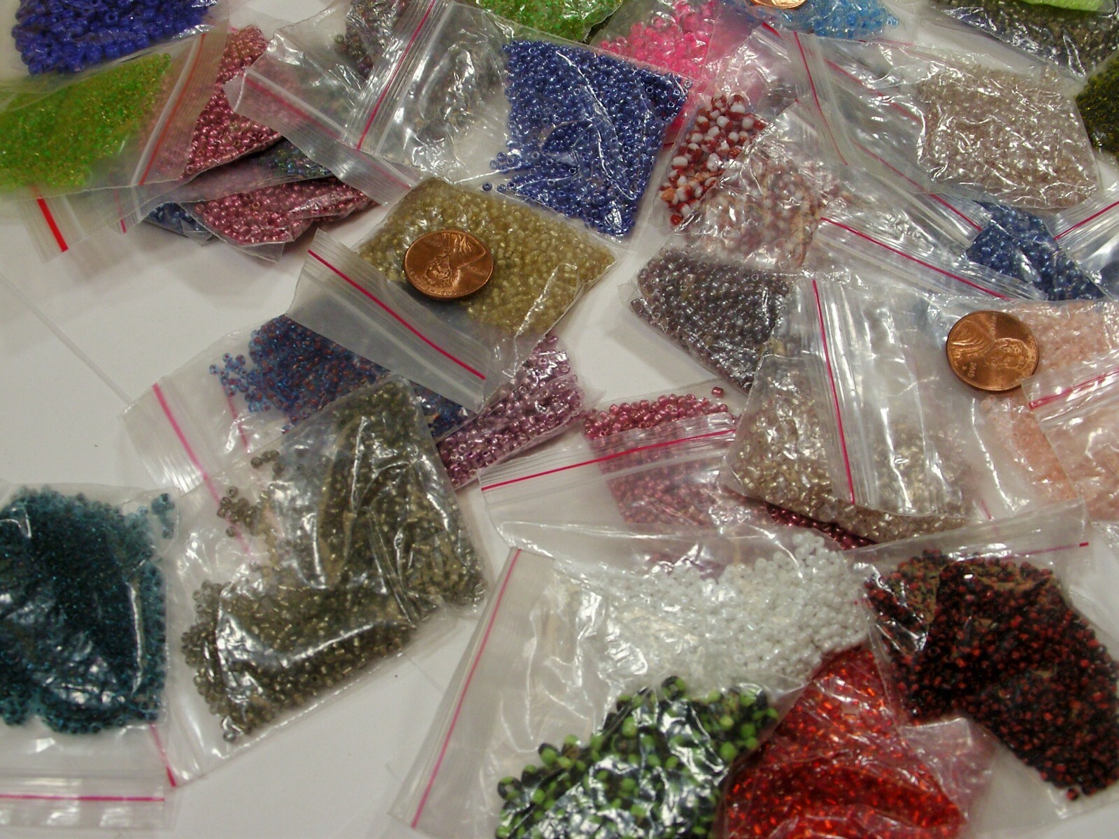 100 (10 Gram) Packets Loose 12/0 & 6/0 China Glass Seed Beads Wholesale (HM-44)